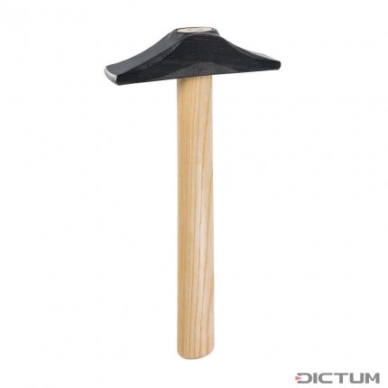 Picard Dengelhammer, mit zwei Finnen