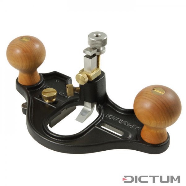Lie-Nielsen Big Router Plane with Closed Throat