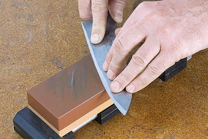 sharpening knives sharpening knives